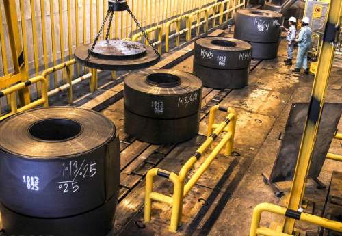 پتانسیل های افزایش تقاضای فولاد در ایران بررسی شد