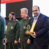 دریافت نشان ملی اقتصاد مقاومتی توسط مدیرعامل فولاد خوزستان