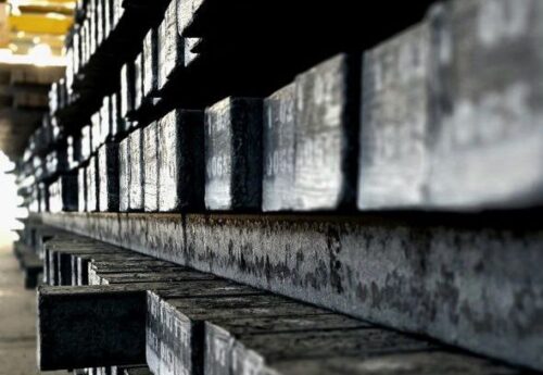 اولین عرضه اعتباری ۷۵۰۰ تن شمش فولاد غدیر نی‌ریز در بورس کالا