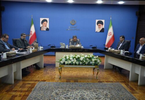 پرورش ۱۰۰۰ مدیر / پرورش نسل جدید مدیران صنعت و معدن با رویکرد نظام حل مسائل و مدیریت دانش