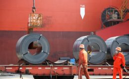 عقبگرد چین از صادرات تهاجمی فولاد/ حمایت بازارها از تولید داخلی موثر واقع شد