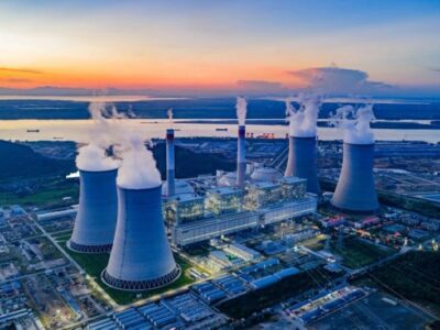 گام جدید فولادساز اماراتی در تولید با برق هستهای/ اماستیل ۱۶هزار تن میلگرد گرید هستهای به نیروگاه عرضه کرد