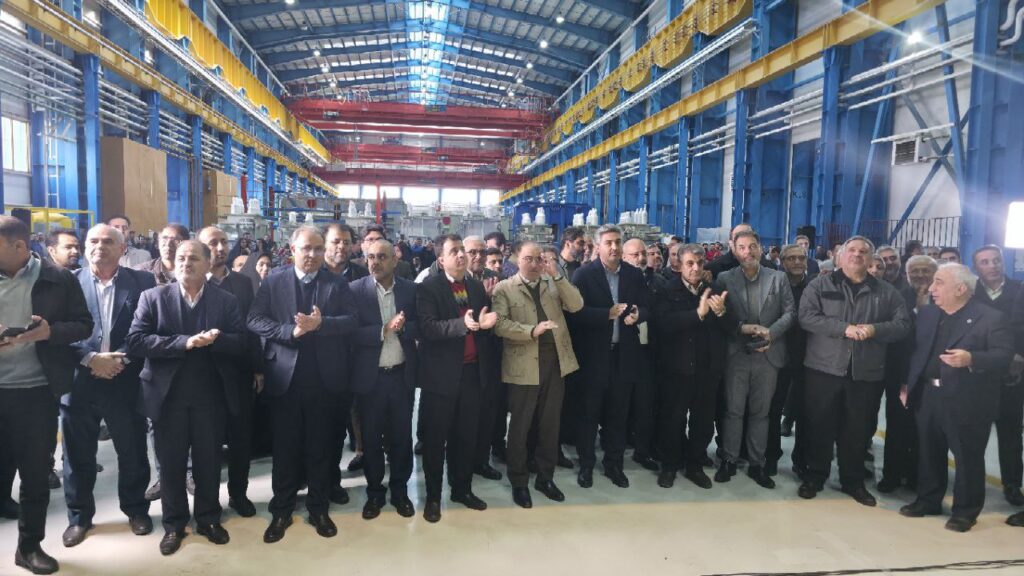 گزارش تصویری از آیین رونمایی کورههای EAF و LF و راکتور ساخت داخل گروه صنعتی آریا ترانسفو 3 ترانسفورماتور 2