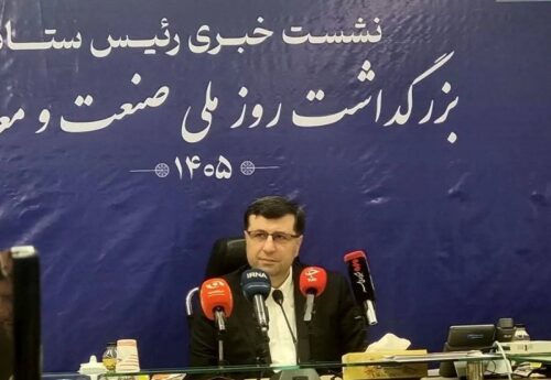 تولید در ایام جنگ بدون وقفه ادامه یافت /بیش از ۳هزار واحد تولیدی مورد تهاجم دشمن قرار گرفت